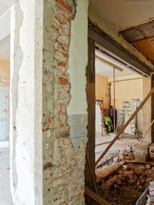 Assurance décennale pour garantir les travaux de démolition et cloisonnement